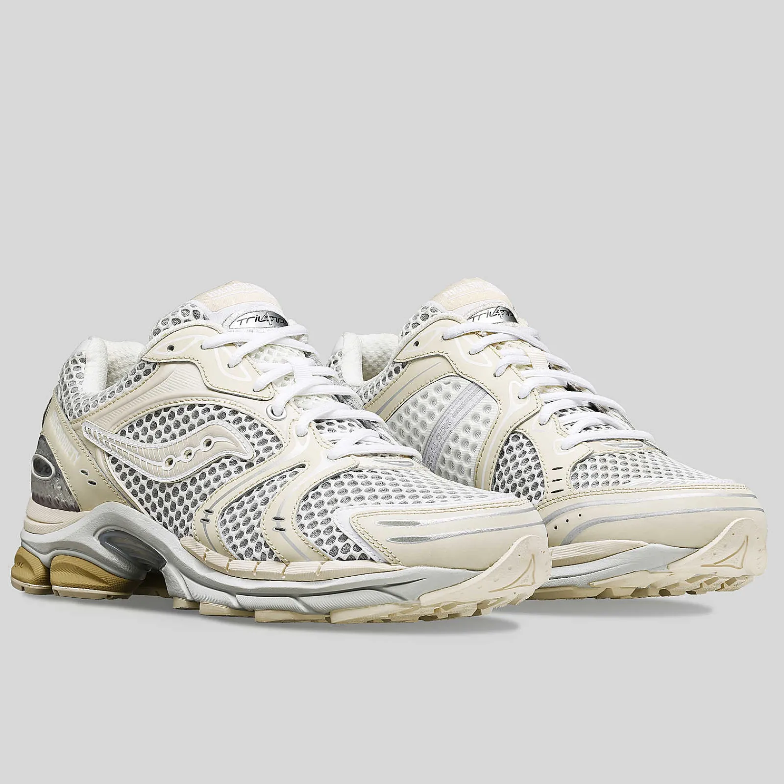 Saucony Highsnobiety X ProGrid Triumph 4 CreamWhite Outlet