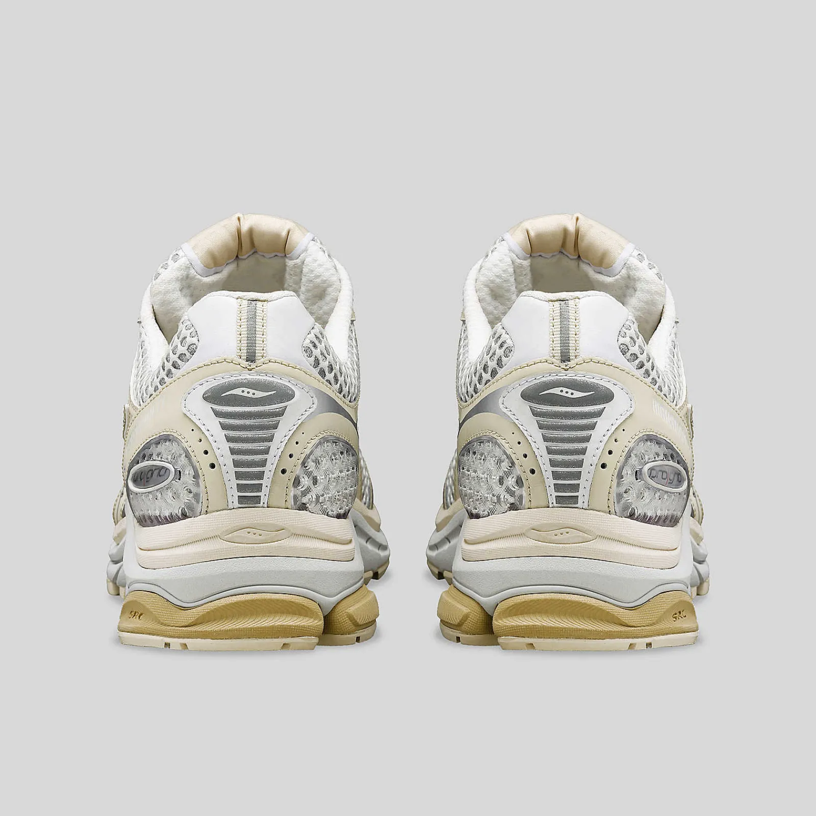 Saucony Highsnobiety X ProGrid Triumph 4 CreamWhite Outlet