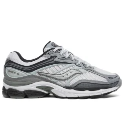 Saucony ProGrid Omni 9 Fabricated Future Fashion