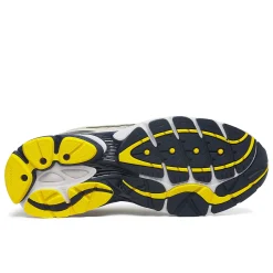 Saucony ProGrid Omni 9 Fabricated Future Hot