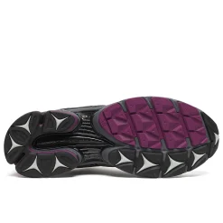 Saucony ProGrid Triumph 4 Winter Tech Shop